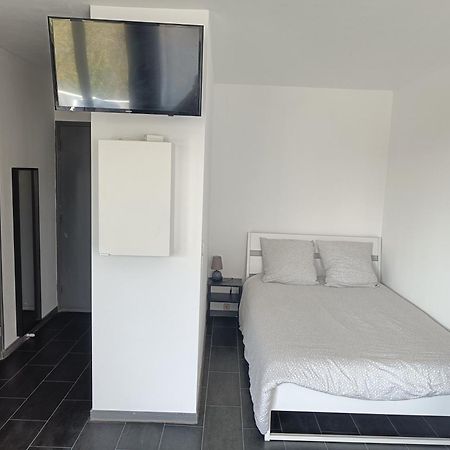Studio Equipe Pres De Paris Argenteuil Dış mekan fotoğraf
